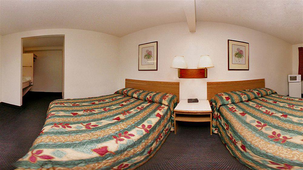 Motel 6 Pendleton, OR - West Exterior foto