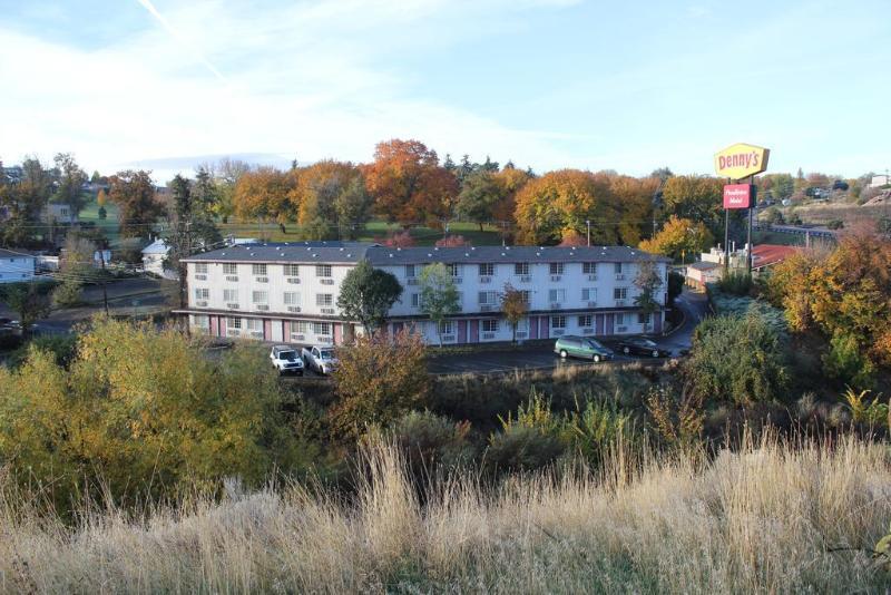 Motel 6 Pendleton, OR - West Exterior foto